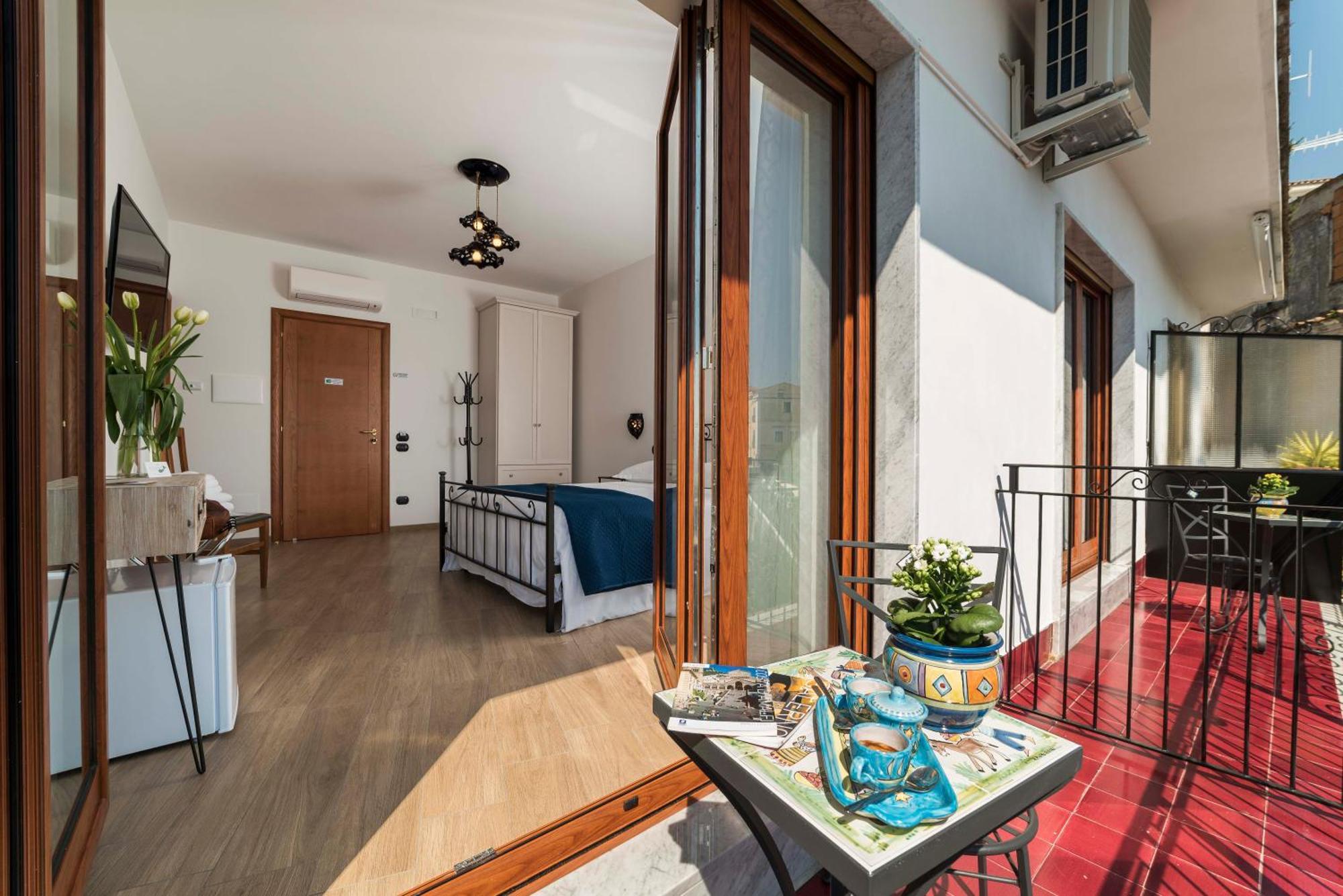 B&B Palazzo Pinto 2 Виетри Экстерьер фото