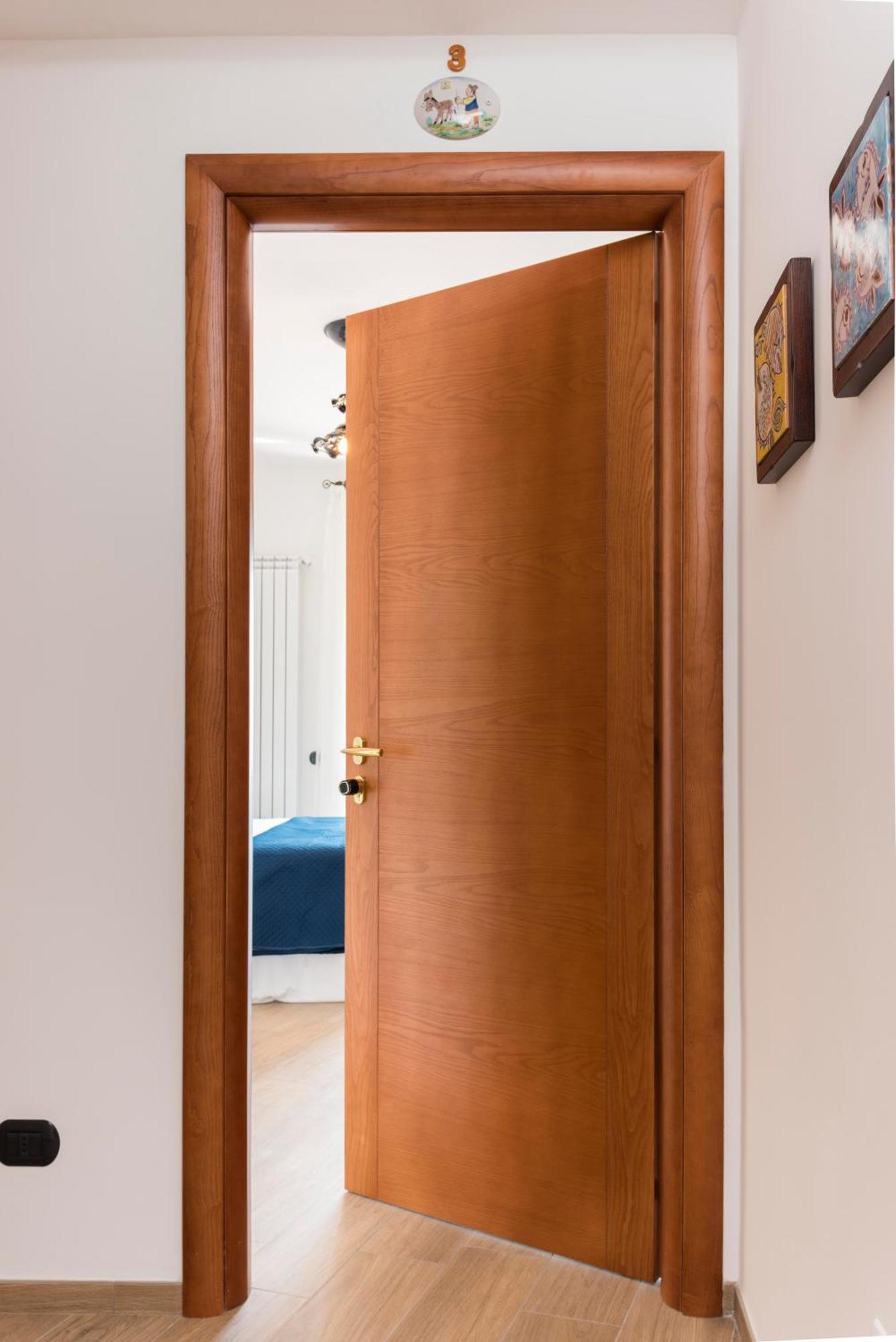 B&B Palazzo Pinto 2 Виетри Экстерьер фото
