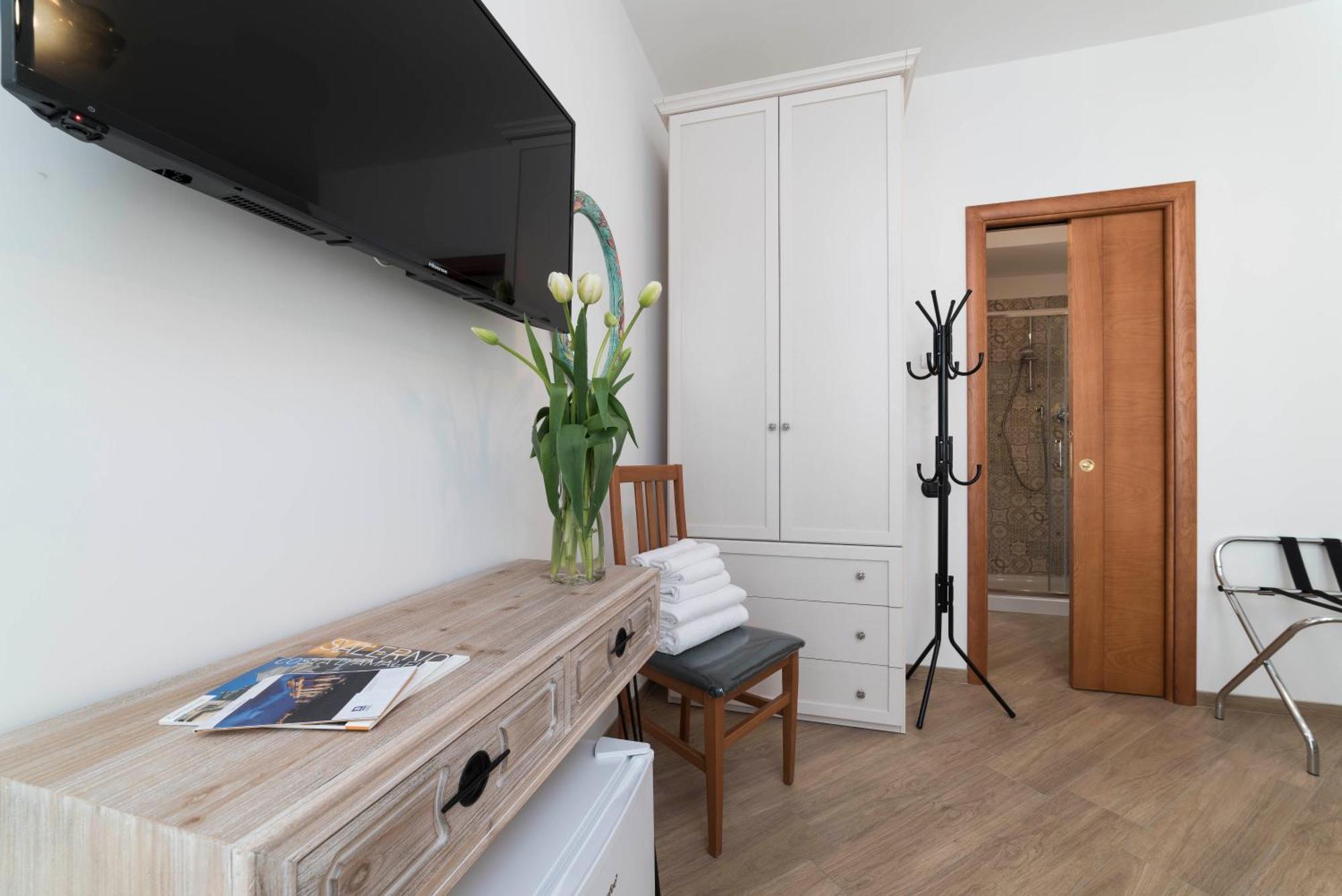 B&B Palazzo Pinto 2 Виетри Экстерьер фото